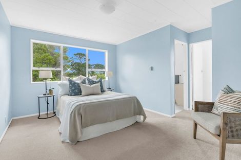 Photo of property in 3b Hunter Place, Merrilands, New Plymouth, 4312