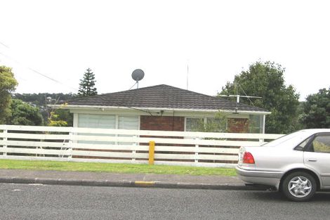 Photo of property in 1/23 Seaview Road, Glenfield, Auckland, 0629