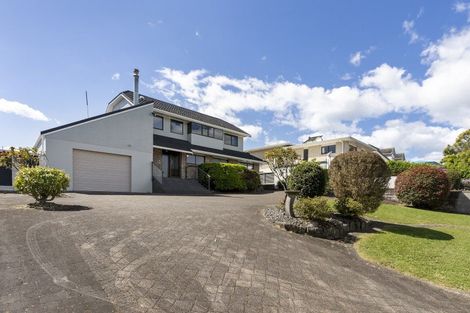 Photo of property in 46 Corinna Street, Welcome Bay, Tauranga, 3112