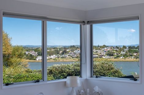 Photo of property in 99b Eighth Avenue, Tauranga, 3110