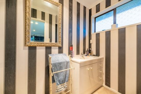 Photo of property in 96a Shearman Street, Waimate, 7924