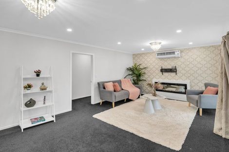 Photo of property in 43 Nicolau Avenue, Rolleston, 7615