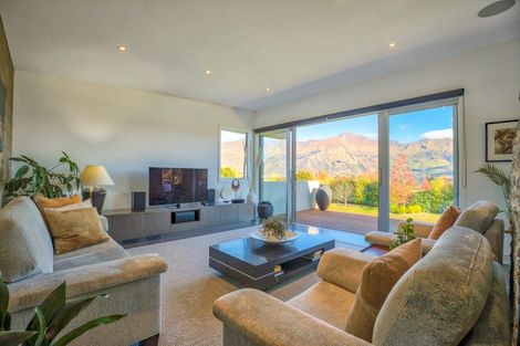Photo of property in 27 Ridgecrest, Wanaka, 9305