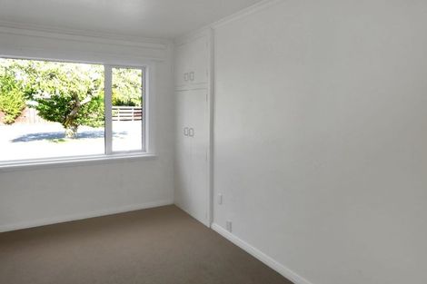 Photo of property in 8 Clonbern Place, Upper Riccarton, Christchurch, 8041
