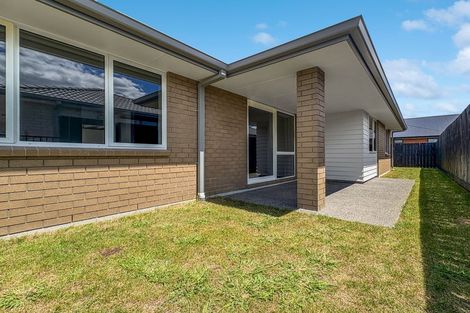 Photo of property in 4 Matua Street, Temple View, Hamilton, 3218