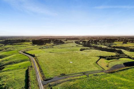 Photo of property in 185 Korito Road, Korito, New Plymouth, 4371