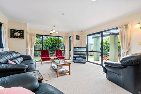 Photo of property in 122 Mill Road, Kensington, Whangarei, 0112