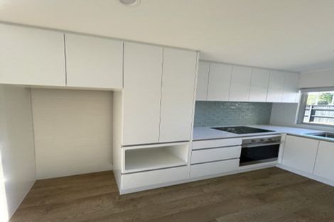 Photo of property in 1/5 Glen Road, Browns Bay, Auckland, 0630