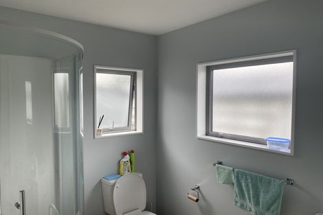 Photo of property in 8 Hadfield Place, Paraparaumu Beach, Paraparaumu, 5032