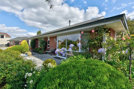 Photo of property in 62 Morton Street, Edendale, 9825