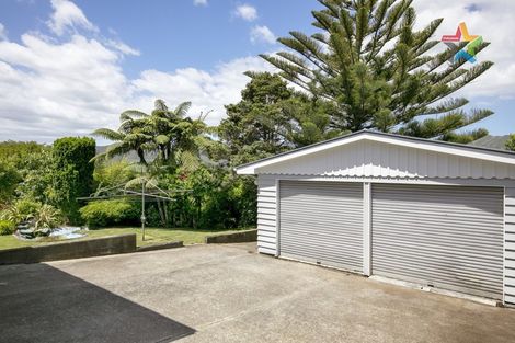 Photo of property in 10 Major Drive, Kelson, Lower Hutt, 5010