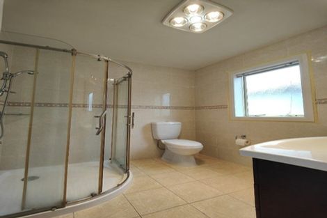 Photo of property in 6 Beggs Way, Flat Bush, Auckland, 2016