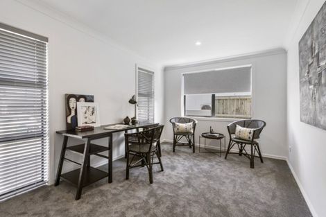 Photo of property in 105 The Boulevard, Papamoa Beach, Papamoa, 3118