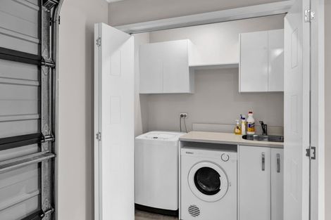 Photo of property in 12 Mercade Close, Stratford, 4332