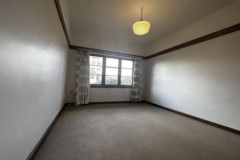 Photo of property in San Marino Apartments, 4/4 Oak Park Avenue, Te Aro, Wellington, 6011