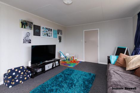 Photo of property in 83 Grey Street, Shannon, 4821