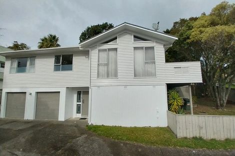 Photo of property in 1/5 Kathleen Street, Totara Vale, Auckland, 0627