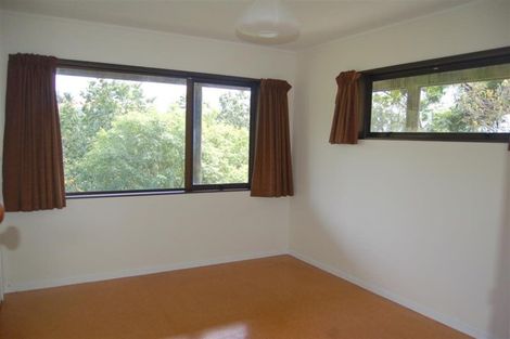 Photo of property in 27 Burns Road, Hospital Hill, Napier, 4110