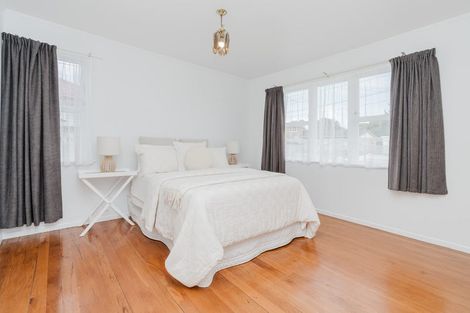 Photo of property in 72 Urlich Avenue, Melville, Hamilton, 3206