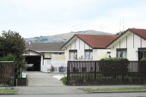 Photo of property in 2/82 Hay Street, Bromley, Christchurch, 8062