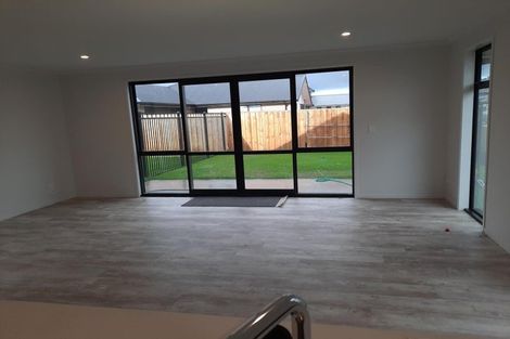 Photo of property in 6 Hebe Lane, Northwood, Christchurch, 8051