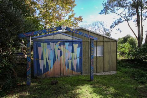 Photo of property in 1913 Paparoa Valley Road, Paparoa, 0571