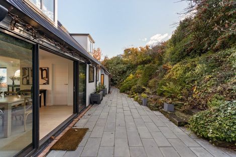 Photo of property in 17 The Terrace, Queenstown, 9300