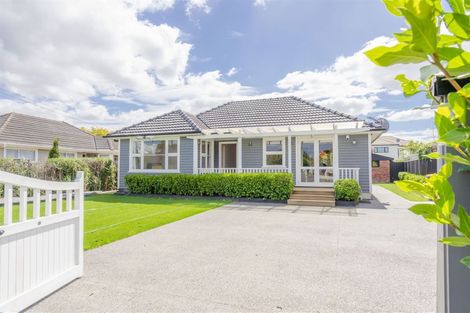 Photo of property in 63 Charlcott Street, Burnside, Christchurch, 8053