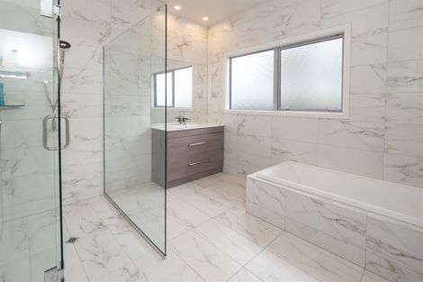 Photo of property in 2 Waterford Road, Tinwald, Ashburton, 7700