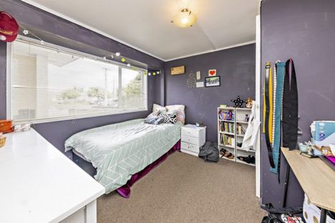 Photo of property in 68 Willis Road, Papakura, 2110