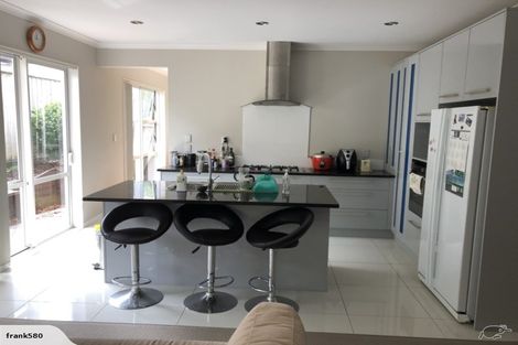 Photo of property in 8 Kouras Place, Flat Bush, Auckland, 2016