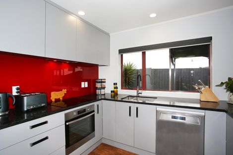 Photo of property in 26 Margarita Rise, Pukekohe, 2120