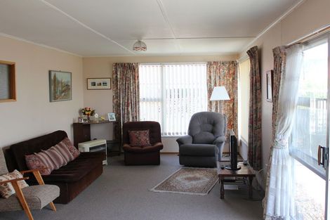 Photo of property in 2b Gladstone Drive, Oamaru North, Oamaru, 9400