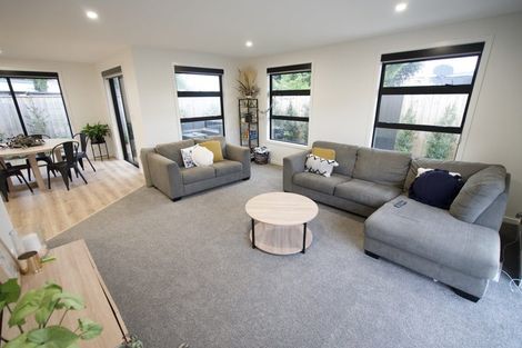 Photo of property in 23a Karina Terrace, Roslyn, Palmerston North, 4414