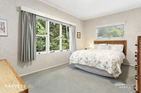 Photo of property in 310 Titirangi Road, Titirangi, Auckland, 0604