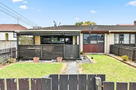 Photo of property in 5/1 Plunket Avenue, Papatoetoe, Auckland, 2104