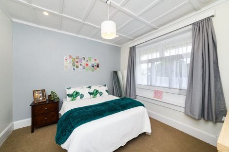 Photo of property in 90 Lyndhurst Street, Takaro, Palmerston North, 4412