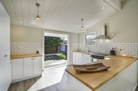 Photo of property in 40 Te Aute Road, Havelock North, 4130