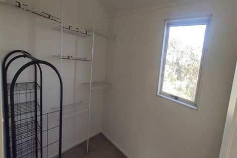 Photo of property in 48 Monte Cassino Place, Birkdale, Auckland, 0626