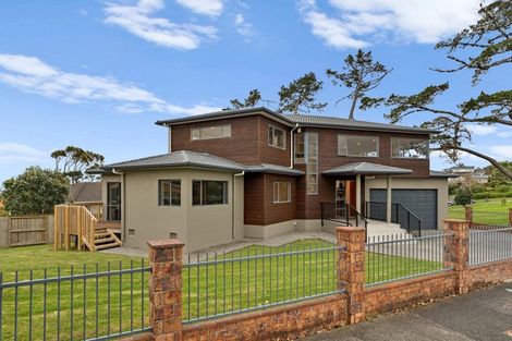 Photo of property in 1 Armagh Road, Blockhouse Bay, Auckland, 0600