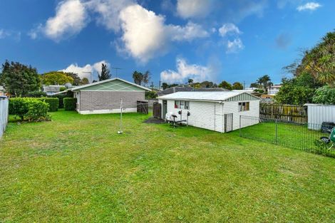 Photo of property in 8 Oregon Place, Papakura, 2110