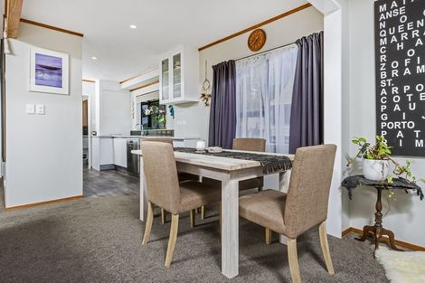 Photo of property in 83 Alton Avenue, Hillcrest, Auckland, 0627