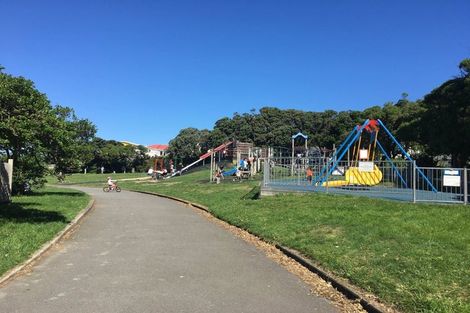 Photo of property in 2 Milne Terrace, Island Bay, Wellington, 6023