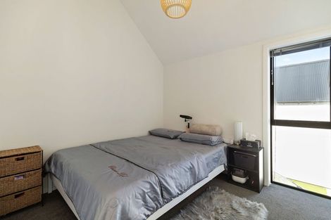 Photo of property in 5 Curvey Court, Jacks Point, 9371