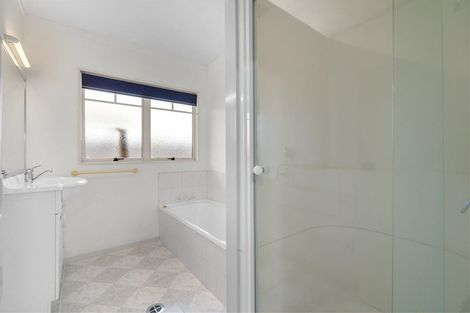 Photo of property in 68 Grey Street, Cambridge, 3434