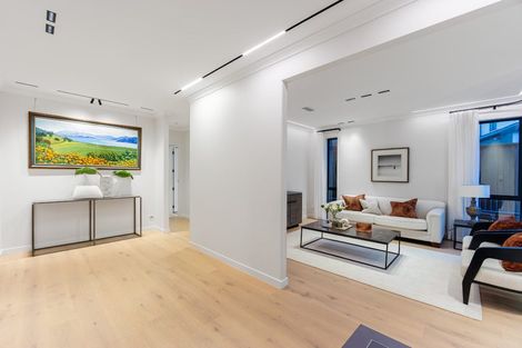 Photo of property in 7 Headsail Drive, Long Bay, Auckland, 0630