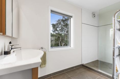 Photo of property in 3/22 Church Street, Northcote Point, Auckland, 0627