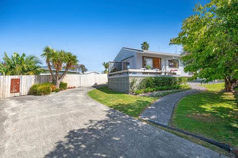 Photo of property in 22a Ngatira Place, Snells Beach, 0920