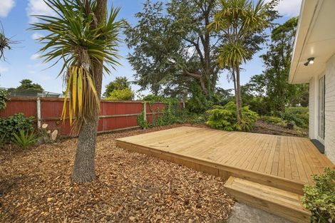 Photo of property in 70 Niven Street, Avondale, Christchurch, 8061