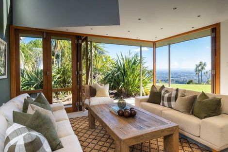 Photo of property in 378 Durham Drive, Havelock North, 4130